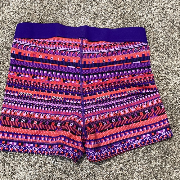 Multicolored Aztec Nike Pro Spandex - Picture 3 of 6